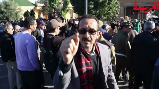 الأمين العام لحزب النهج الديمقراطي العمالي جمال براجع يحتج على محاصرة جنازة الراحل محمد بنسعيد