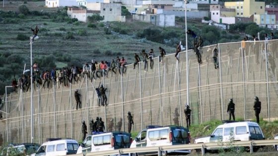 الفرقة الوطنية للشرطة القضائية تحقق في نشر صور حراكة عراة.
