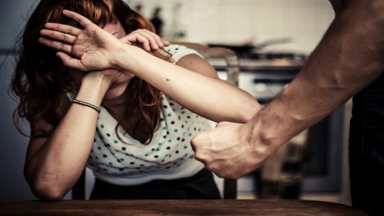 الحكومة تفتح ورش تعديل قانون محاربة العنف ضد النساء